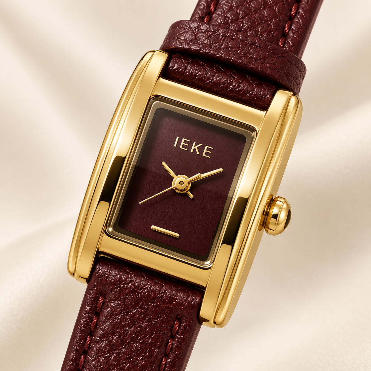 Montre Éclat Rectangulaire Dorée – Bracelet Bordeaux & Cadran Bordeaux