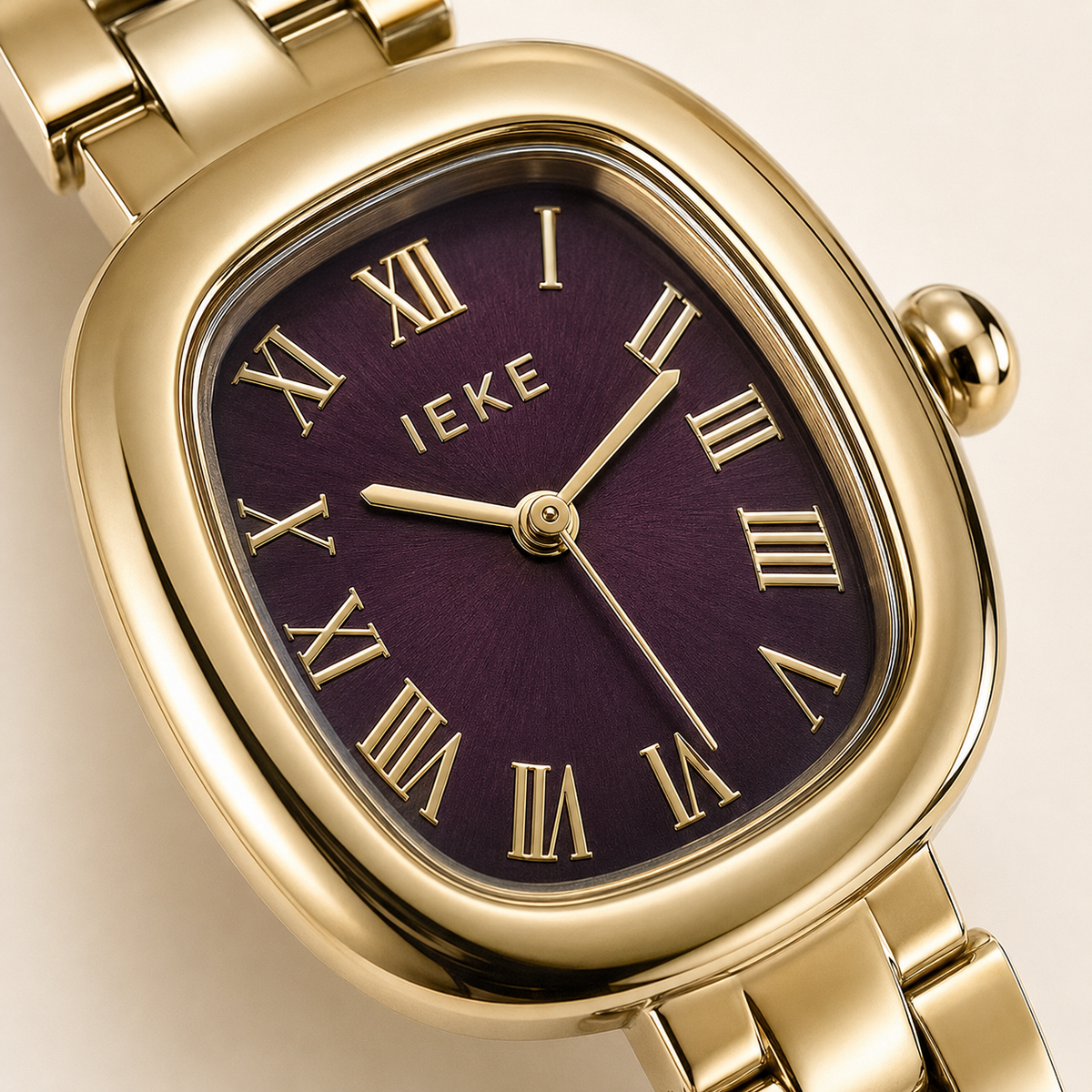Montre Éclat Dorée – Bracelet Métallique & Cadran Bordeaux